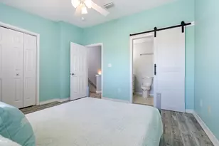 1440 Paradise Point Dr, Navarre, FL 32566 - Photo 59