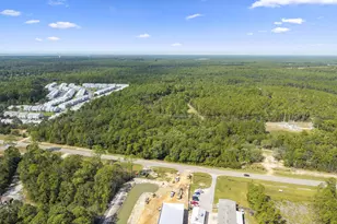 1440 Paradise Point Dr, Navarre, FL 32566 - Photo 71