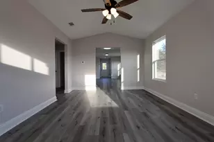 5435 Bayleaf Dr, Crestview, FL 32539 - Photo 5