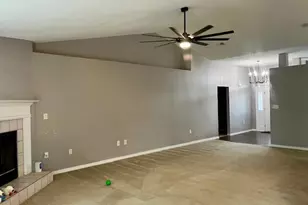 9866 Parker Lake Cir, Navarre, FL 32566 - Photo 5