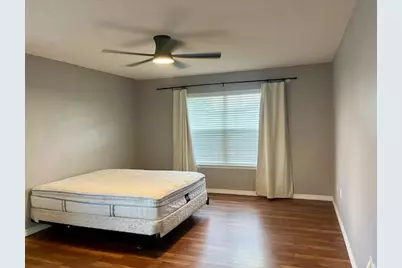 9866 Parker Lake Circle, Navarre, FL 32566 - Photo 15