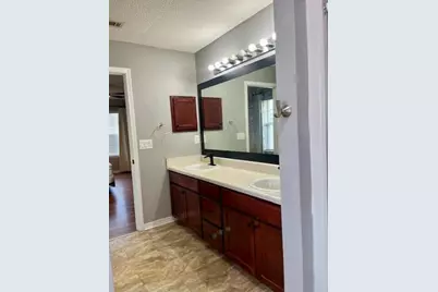 9866 Parker Lake Circle, Navarre, FL 32566 - Photo 19