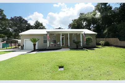 703 Cypress Street, Niceville, FL 32578 - Photo 1
