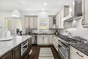 1007 Emerald Bay Dr, Destin, FL 32541 - Photo 17