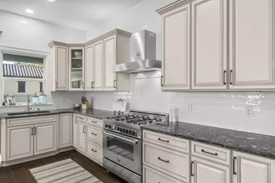 1007 Emerald Bay Drive, Destin, FL 32541 - Photo 19