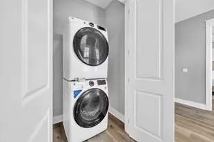 413 Henderson Cottage Wy, Destin, FL 32541 - Photo 21