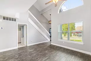 422 NW Village Ct NW, Fort Walton Beach, FL 32548 - Photo 7