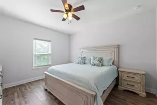 1712 Sound Haven Ct Ct, Navarre, FL 32566 - Photo 11