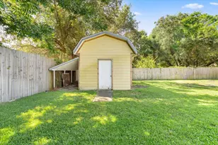 194 SW Coral Dr SW, Fort Walton Beach, FL 32548 - Photo 37