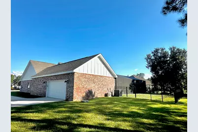 335 E Club House Drive E, Freeport, FL 32439 - Photo 37