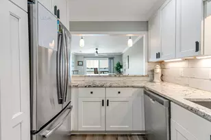 1695 Hwy 98, Mary Esther, FL 32569 - Photo 11