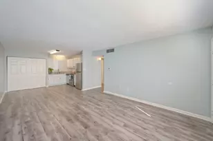 201 E College Blvd E, Niceville, FL 32578 - Photo 25