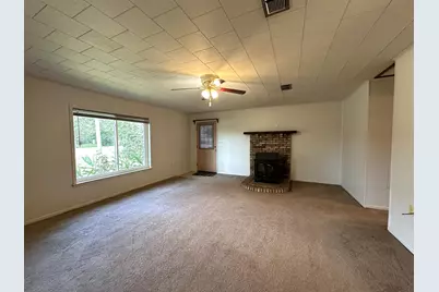 8101 4th Street, Laurel Hill, FL 32567 - Photo 11