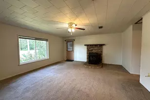 8101 4th St, Laurel Hill, FL 32567 - Photo 11