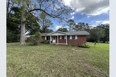 8101 4th Street, Laurel Hill, FL 32567 - Photo 1