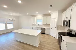 2802 San Antone Ct, Crestview, FL 32539 - Photo 5