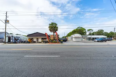 60 Beal Parkway, Fort Walton Beach, FL 32548 - Photo 13