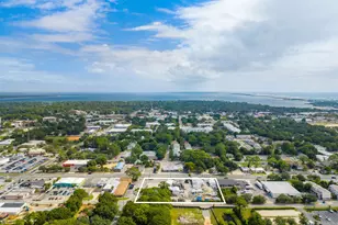 60 Beal Pkwy, Fort Walton Beach, FL 32548 - Photo 33