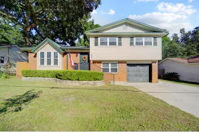 1024 Juniper Avenue, Niceville, FL 32578 - Photo 1