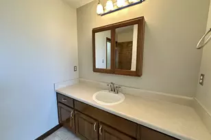 451 W Park Dr, Mary Esther, FL 32569 - Photo 35