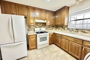 451 W Park Dr, Mary Esther, FL 32569 - Photo 17