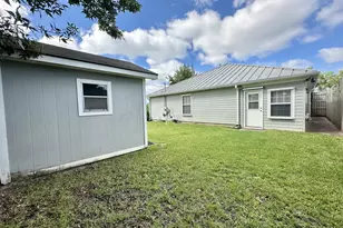 451 W Park Dr, Mary Esther, FL 32569 - Photo 45