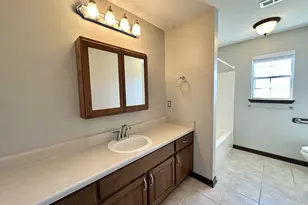 451 W Park Dr, Mary Esther, FL 32569 - Photo 33