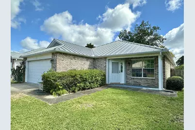 451 West Park Drive, Mary Esther, FL 32569 - Photo 3