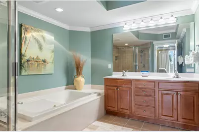 15100 Emerald Coast Parkway #UNIT 305, Destin, FL 32541 - Photo 19