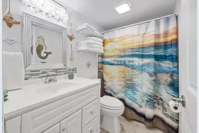 8522 Gulf Boulevard #APT 3, Navarre, FL 32566 - Photo 9