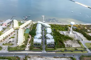 8522 Gulf Blvd, Navarre, FL 32566 - Photo 47