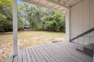 324 Dixie St, Crestview, FL 32536 - Photo 27