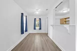 324 Dixie St, Crestview, FL 32536 - Photo 9