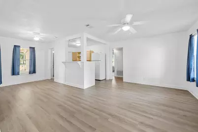 324 Dixie Street, Crestview, FL 32536 - Photo 7