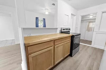 324 Dixie Street, Crestview, FL 32536 - Photo 11