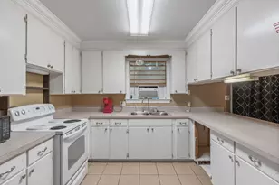 6436 Spruce St, Milton, FL 32570 - Photo 9