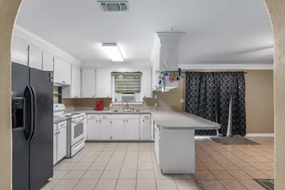 6436 Spruce Street, Milton, FL 32570 - Photo 7