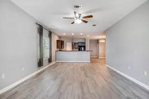 158 Dixie St, Crestview, FL 32536 - Photo 5