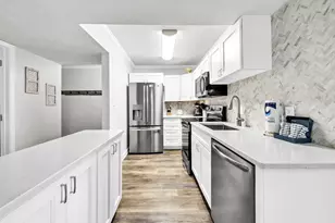 676 Santa Rosa Blvd, Fort Walton Beach, FL 32548 - Photo 9