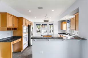 260 Tecumseh Ln, Mary Esther, FL 32569 - Photo 11