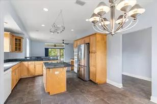 260 Tecumseh Ln, Mary Esther, FL 32569 - Photo 7