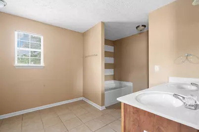 2496 S Lakeview Drive S, Crestview, FL 32536 - Photo 21