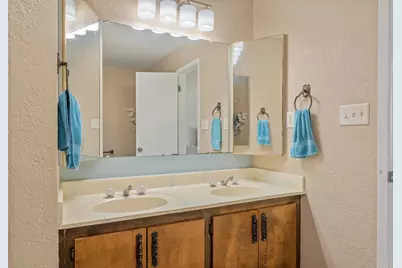 1260 E Chestnut Avenue E, Crestview, FL 32536 - Photo 31