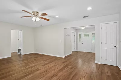 317 Sabal Palm Drive, Niceville, FL 32578 - Photo 9