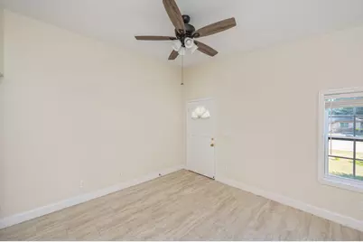 44 NW Moriarty Street NW, Fort Walton Beach, FL 32548 - Photo 9