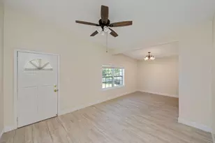 44 NW Moriarty Street NW, Fort Walton Beach, FL 32548 - Photo 5