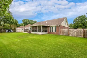 517 Tom Sawyer Ln, Crestview, FL 32536 - Photo 43