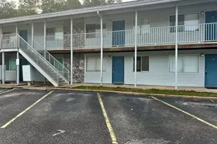 201 E College Blvd, Niceville, FL 32578 - Photo 1