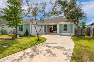 305 Sweet Basil Ln, Niceville, FL 32578 - Photo 1