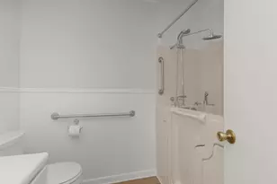 396 Lakeview Dr, Defuniak Springs, FL 32433 - Photo 27